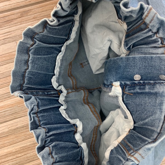 ❤️NWOT Denim jean shorts elastic waist pockets size small - Picture 5 of 5